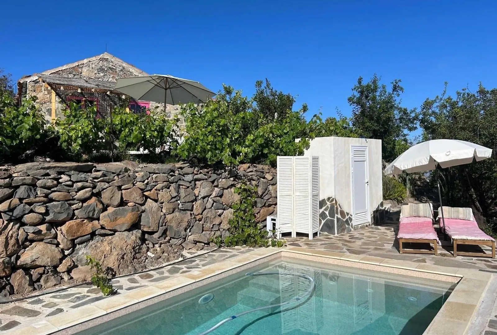 Rosas Maerchenhafte Finca Mit Pool Vilaflor Espanha