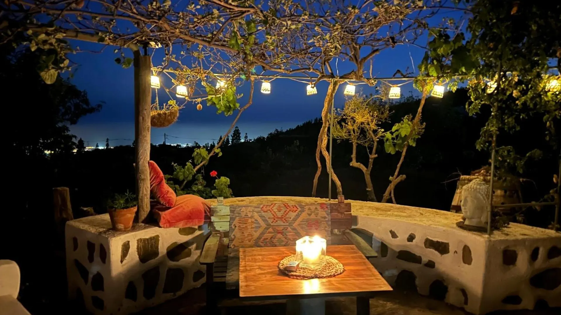 Rosas Maerchenhafte Finca Mit Pool Vilaflor